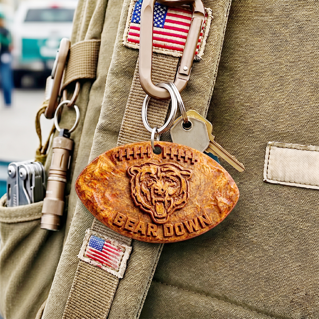 Hand-Carved Chicago Bears Wooden Keychain – Custom Name - Image 5