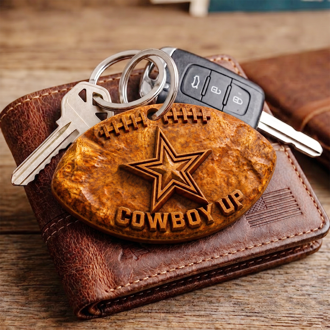 Hand-Carved Dallas Cowboys Wooden Keychain – Custom Name - Image 4