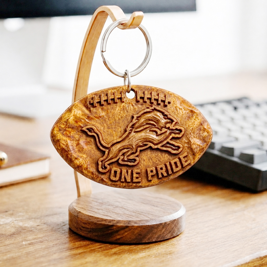Hand-Carved Detroit Lions Wooden Keychain – Custom Name - Image 6