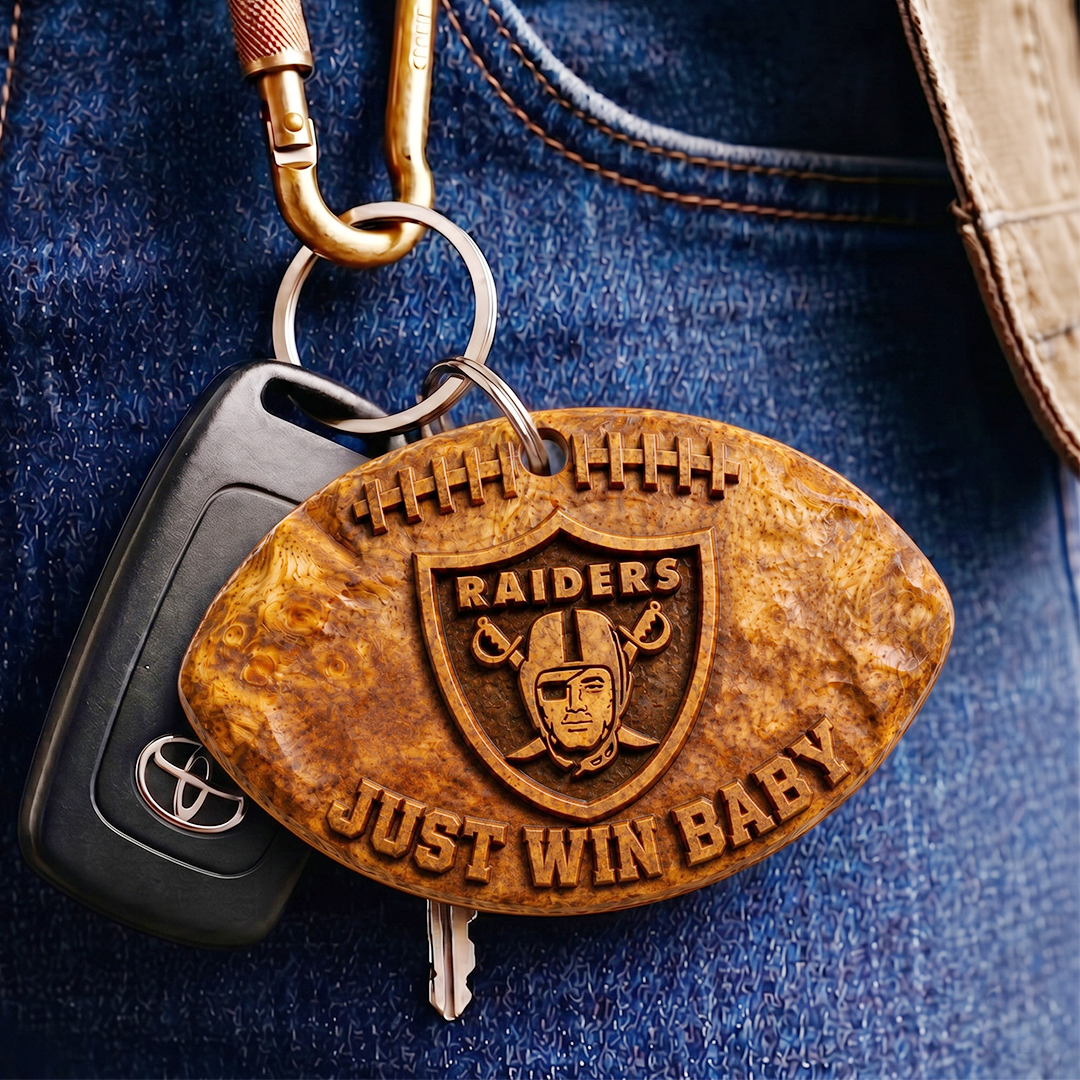 Hand-Carved Las Vegas Raiders Wooden Keychain – Custom Name - Image 3